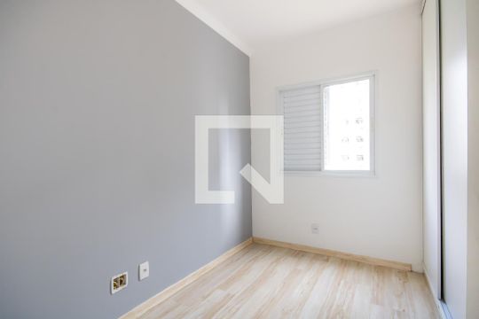 Quarto 2 de apartamento à venda com 3 quartos, 65m² em Umuarama, Osasco