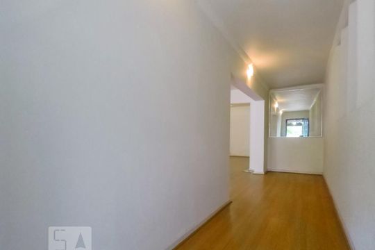 Casa à venda com 4 quartos, 350m² em Vila Mariana, São Paulo