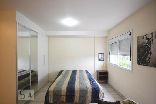 Suíte de kitnet/studio à venda com 1 quarto, 71m² em Jardim Ampliação, São Paulo