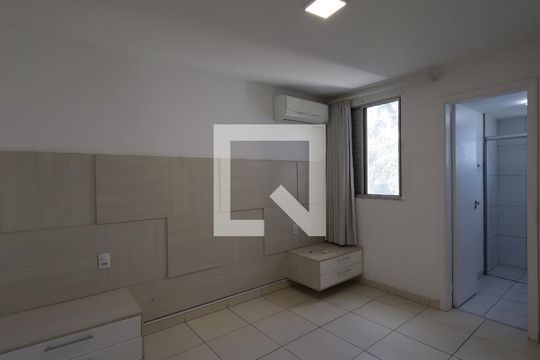 Suíte de apartamento à venda com 3 quartos, 69m² em Paraíso do Morumbi, São Paulo