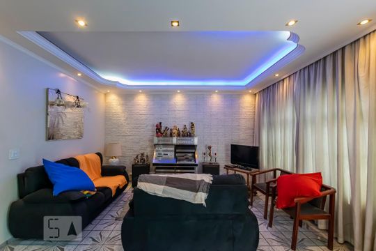 1o. Andar - Sala de casa à venda com 3 quartos, 295m² em Cambuci, São Paulo