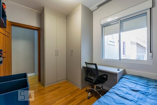 2o. Andar - Quarto 1 de casa à venda com 3 quartos, 215m² em Cambuci, São Paulo
