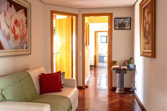 Hall de apartamento à venda com 3 quartos, 187m² em Vila Santo Estevão, São Paulo