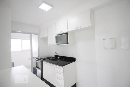 Cozinha de apartamento para alugar com 3 quartos, 92m² em Jardim Dom Bosco, São Paulo