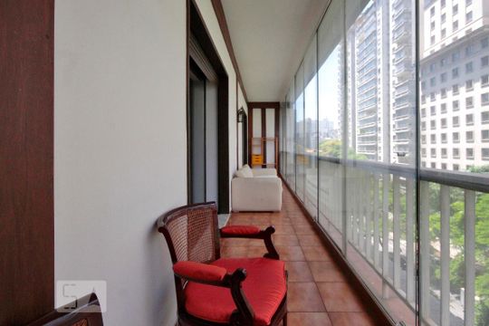 Varanda de apartamento para alugar com 2 quartos, 400m² em República, São Paulo