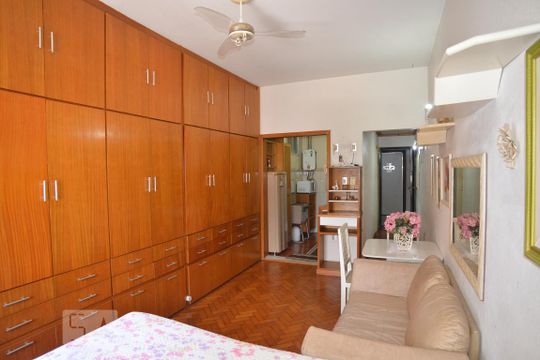 Sala de apartamento à venda com 1 quarto, 40m² em Flamengo, Rio de Janeiro