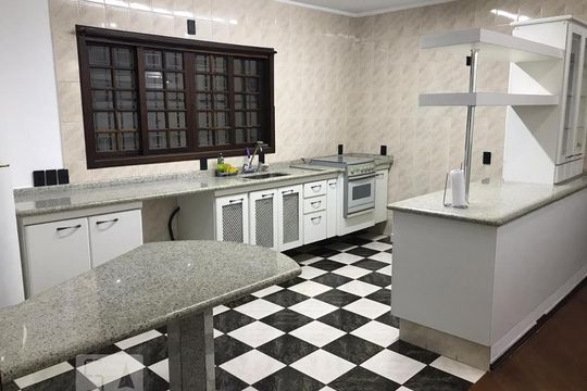 Cozinha de casa à venda com 3 quartos, 240m² em Osvaldo Cruz, São Caetano do Sul