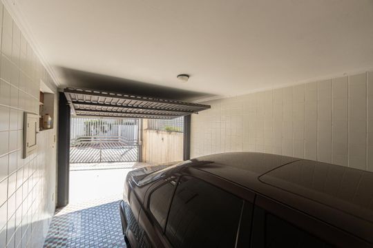 Garagem de casa à venda com 3 quartos, 250m² em Parque da Mooca, São Paulo