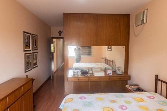 Quarto 2 de casa à venda com 3 quartos, 250m² em Parque da Mooca, São Paulo