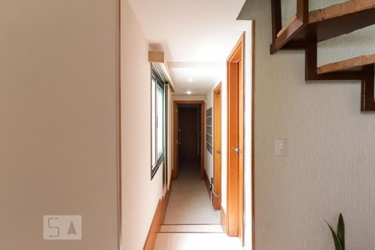 Corredor de apartamento para alugar com 5 quartos, 420m² em Recreio dos Bandeirantes, Rio de Janeiro