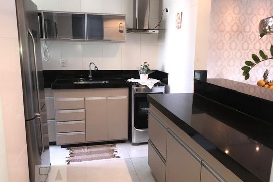 Cozinha de apartamento à venda com 3 quartos, 90m² em Santa Branca, Belo Horizonte