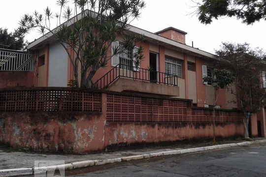 Fachada de casa à venda com 4 quartos, 176m² em Planalto Paulista, São Paulo
