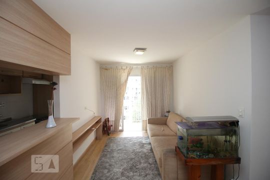 Sala de apartamento para alugar com 2 quartos, 70m² em Centro, Rio de Janeiro