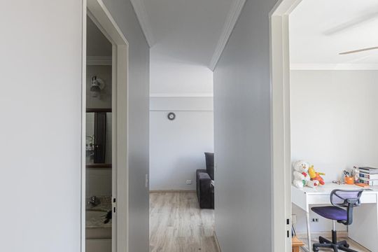 Corredor de apartamento à venda com 3 quartos, 69m² em Chácara Belenzinho, São Paulo