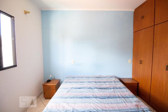 Quarto de casa à venda com 3 quartos, 272m² em Jabaquara, São Paulo