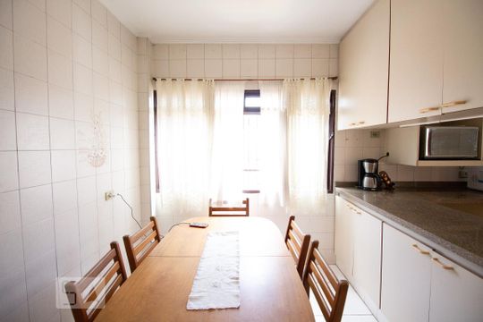 Cozinha de casa à venda com 3 quartos, 272m² em Jabaquara, São Paulo