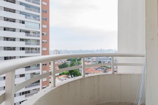 1o. Andar - Varanda de apartamento para alugar com 2 quartos, 120m² em Cambuci, São Paulo