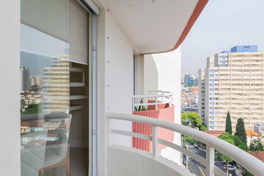 1o. Andar - Varanda de apartamento para alugar com 2 quartos, 120m² em Cambuci, São Paulo