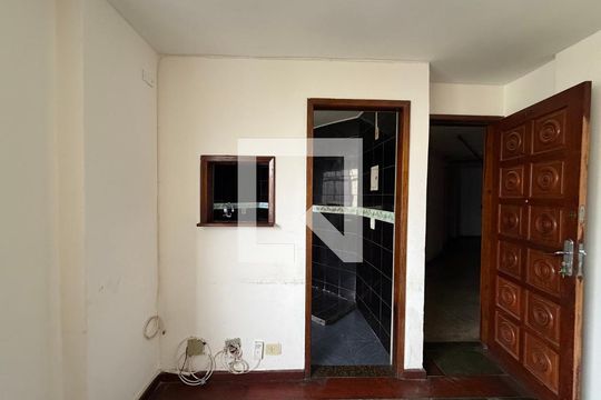 Cozinha  de apartamento para alugar com 2 quartos, 60m² em Jacarepaguá, Rio de Janeiro