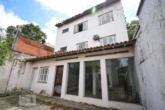 Casa para alugar com 4 quartos, 200m² em Vila Madalena, São Paulo