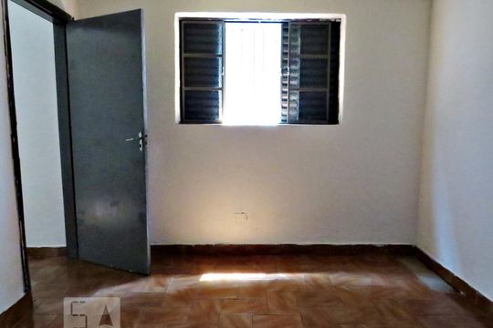 Quarto 1 de casa à venda com 2 quartos, 100m² em Jardim Japão, São Paulo