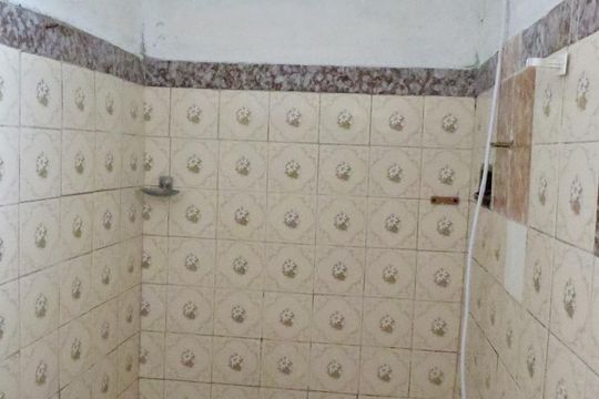 Banheiro de casa à venda com 2 quartos, 100m² em Jardim Japão, São Paulo