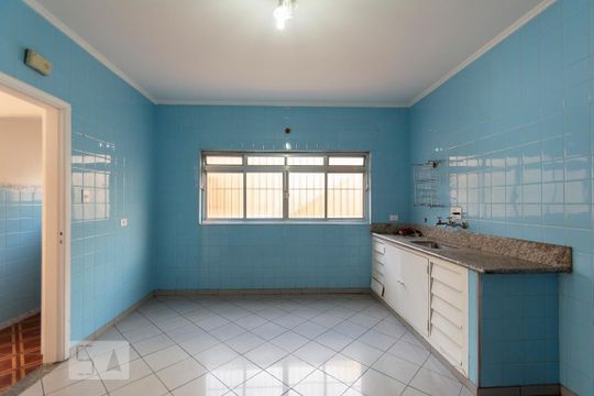 Cozinha de casa à venda com 5 quartos, 300m² em Vila Gomes Cardim, São Paulo