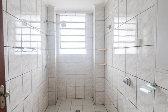 Banheiro Social de apartamento para alugar com 1 quarto, 54m² em Mooca, São Paulo