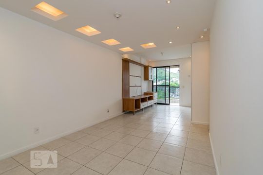 Apartamento à venda com 2 quartos, 90m² em Penha Circular, Rio de Janeiro