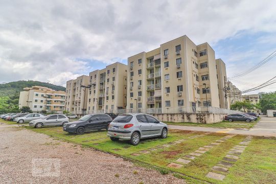 Fachada de apartamento à venda com 2 quartos, 80m² em Taquara, Rio de Janeiro