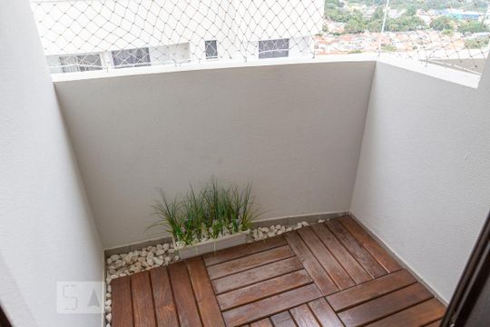 Sacada de apartamento para alugar com 3 quartos, 68m² em Vila Hamburguesa, São Paulo