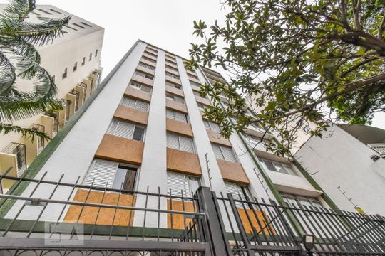 Fachada de apartamento para alugar com 3 quartos, 179m² em Pinheiros, São Paulo