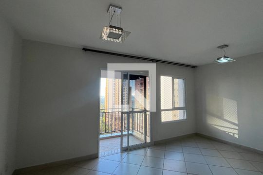 Apartamento para alugar com 2 quartos, 70m² em Chácara Primavera, Campinas
