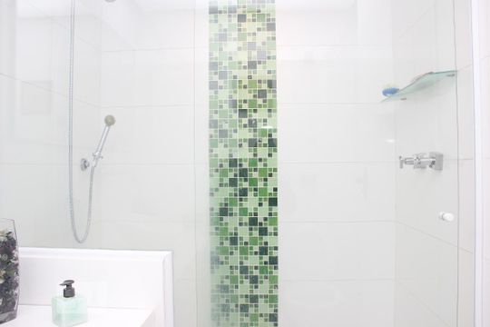 banheiro 1 de apartamento à venda com 3 quartos, 280m² em Tijuca, Rio de Janeiro