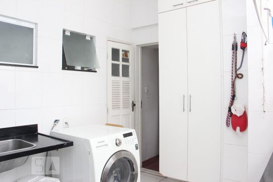 area de serviço de apartamento à venda com 3 quartos, 280m² em Tijuca, Rio de Janeiro