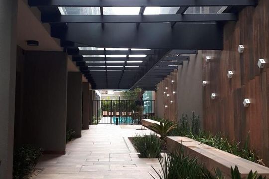 Entrada de kitnet/studio para alugar com 1 quarto, 25m² em Centro, São Paulo