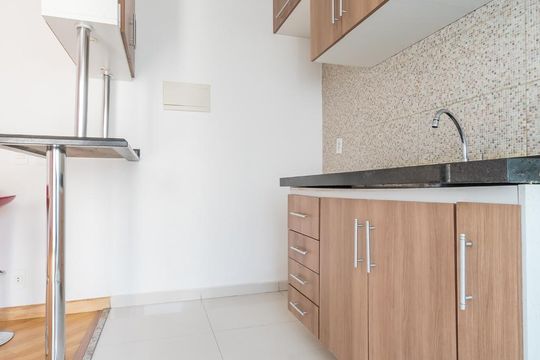 Cozinha de apartamento para alugar com 2 quartos, 50m² em Jardim Marajoara, São Paulo