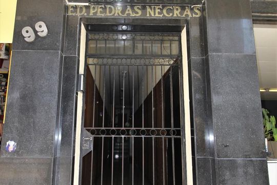 Fachada de apartamento à venda com 1 quarto, 41m² em Centro, Rio de Janeiro