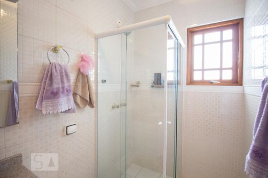 Banheiro de casa à venda com 5 quartos, 270m² em Vila Clementino, São Paulo