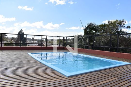 Área comum - Piscina de kitnet/studio para alugar com 1 quarto, 38m² em Centro Cívico, Curitiba