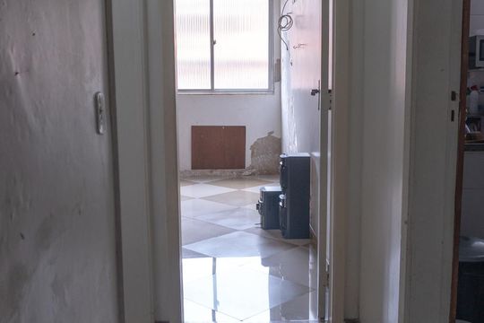 Corredor de apartamento à venda com 2 quartos, 100m² em Vila Isabel, Rio de Janeiro