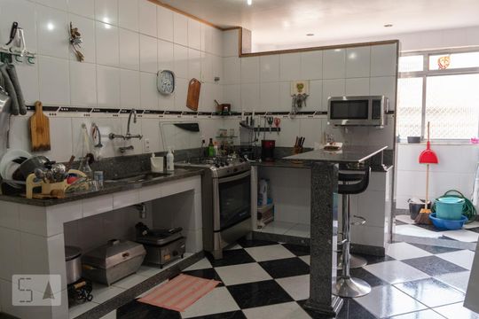 Cozinha de apartamento à venda com 2 quartos, 100m² em Vila Isabel, Rio de Janeiro