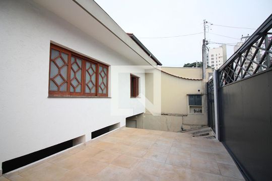 Garagem de casa à venda com 8 quartos, 330m² em Anchieta, São Bernardo do Campo
