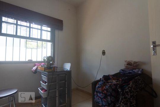 Quarto 1 de casa à venda com 2 quartos, 120m² em Conjunto Residencial Butanta, São Paulo