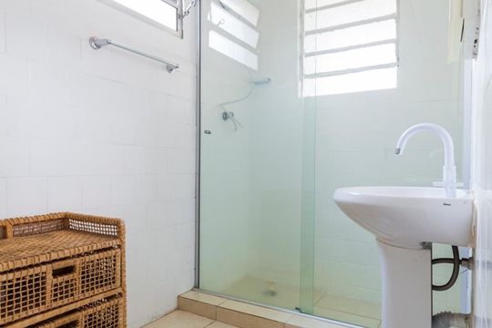 Banheiro Social de apartamento para alugar com 2 quartos, 60m² em Vila Clementino, São Paulo