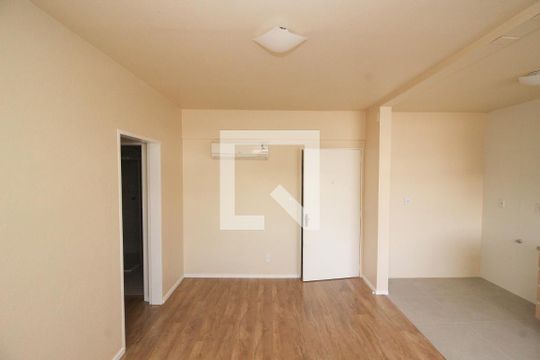 Apartamento para alugar com 2 quartos, 57m² em Santana, Porto Alegre