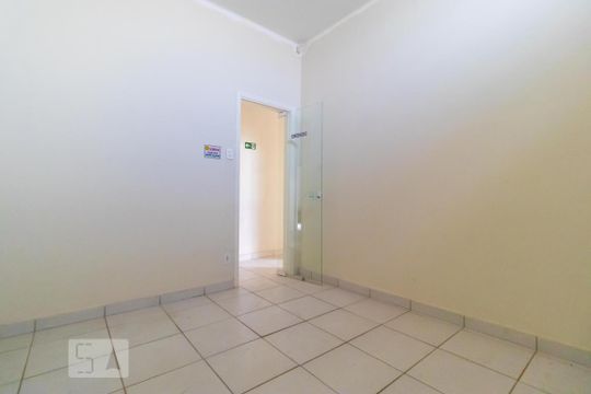 Quarto 01 de casa para alugar com 3 quartos, 360m² em Novo Taquaral, Campinas