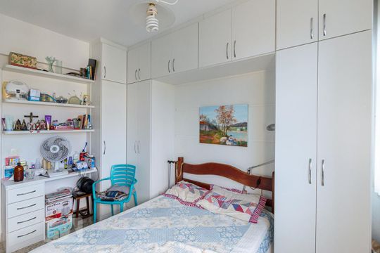 Quarto 1 de apartamento à venda com 6 quartos, 278m² em Icaraí, Niterói