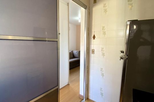 Cozinha de apartamento à venda com 1 quarto, 49m² em Centro, São Leopoldo