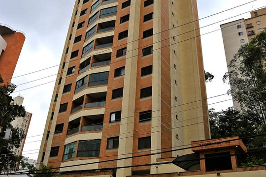 Fachada de apartamento à venda com 2 quartos, 61m² em Vila Andrade, São Paulo